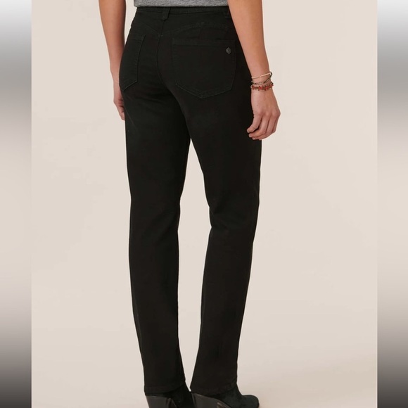 Democracy “Ab"solution® Petite Straight Leg Black Jeans - Picture 3 of 6